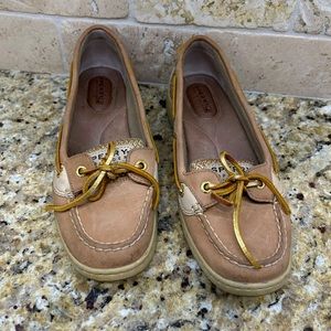Women’s Sperry boat shoe size 7M
